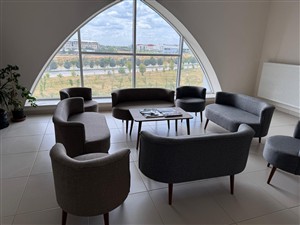 Fakültemizde Bekleme Alanları Yenilendi