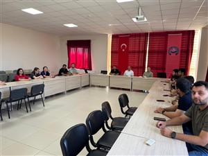 Araştırma görevlileri ile toplantı yapıldı 