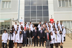Beyaz Önlük Giyme Törenimiz Yoğun Katılımla Gerçekleştirildi